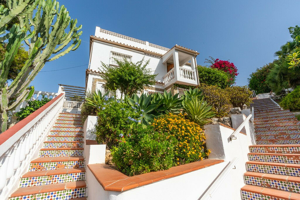 Detached Villa El Faro Málaga - image 30