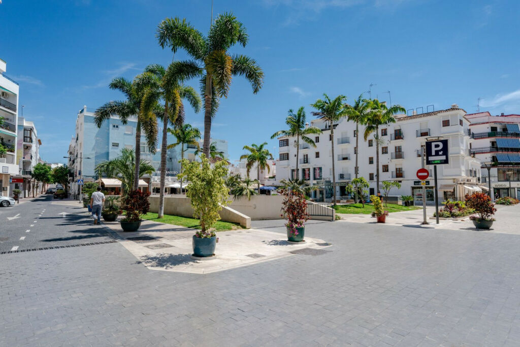 Top Floor Apartment Estepona Málaga - image 30