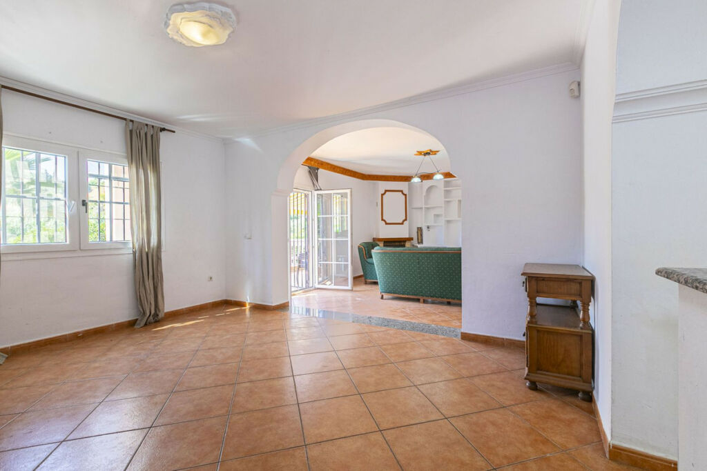 Detached Villa Mijas Málaga - image 30