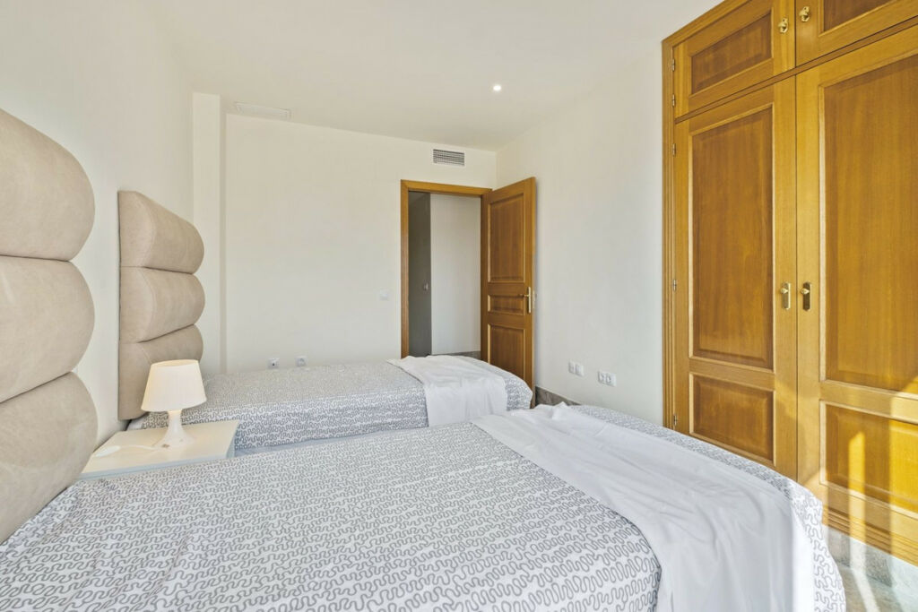Townhouse Marbella Málaga - image 30