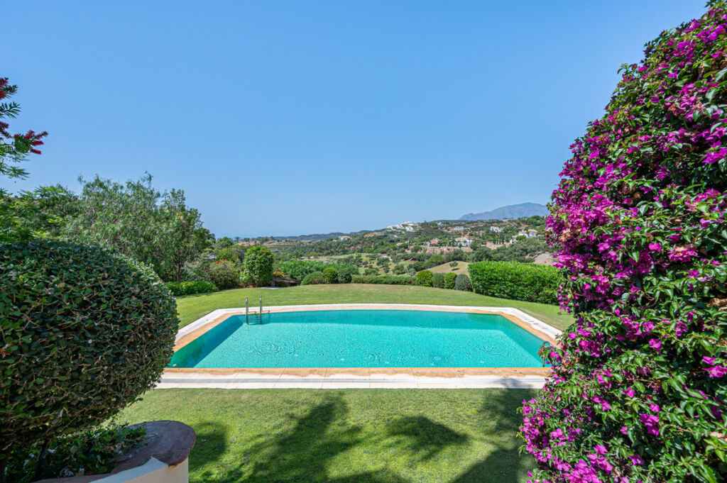 Detached Villa Benahavís Málaga - image 30