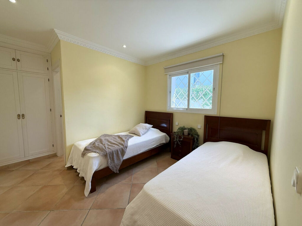 Semi-Detached House San Pedro de Alcántara Málaga - image 30