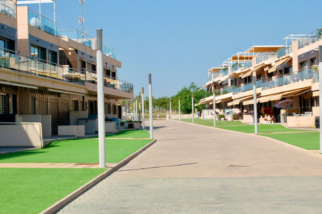 Bungalow Mil Palmeras Alicante - image 31