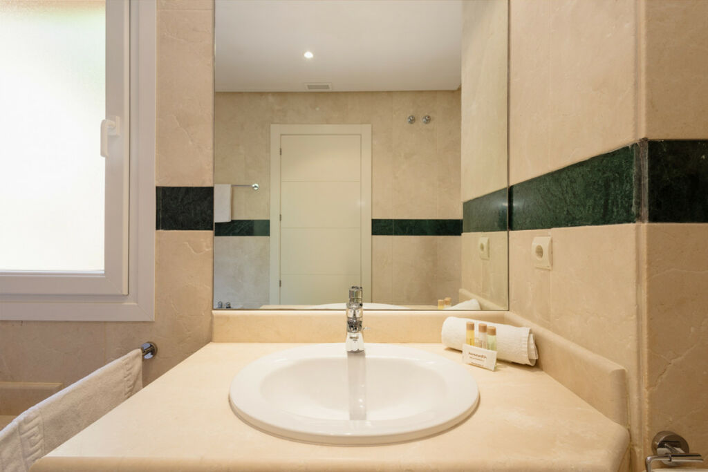 Penthouse Nueva Andalucía Málaga - image 31