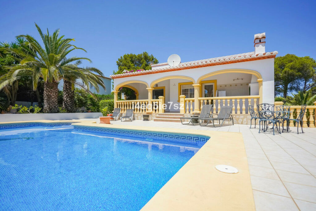 Detached Villa Javea Alicante - image 31