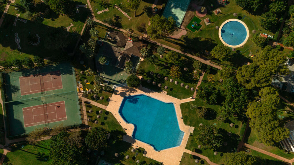 Middle Floor Apartment Playamar Málaga - image 31