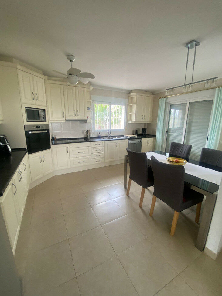 Detached Villa Algorfa Alicante - image 31