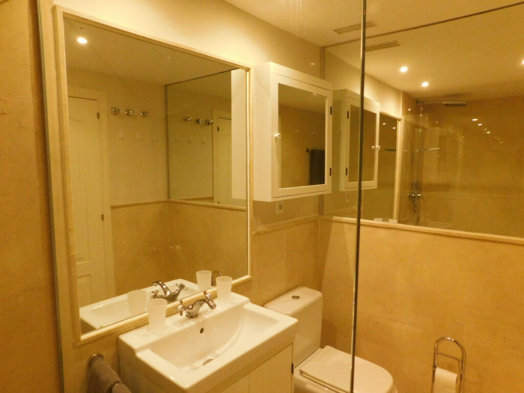 Ground Floor Apartment Elviria Málaga - image 31