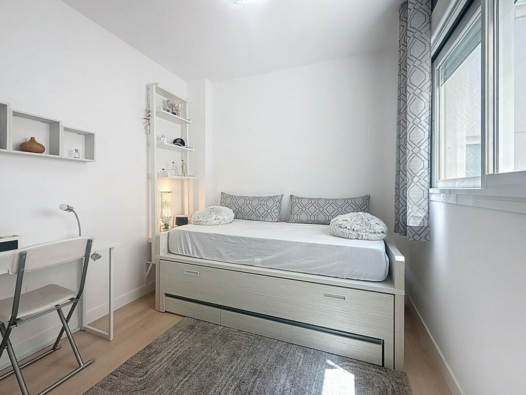 Penthouse Estepona Málaga - image 31