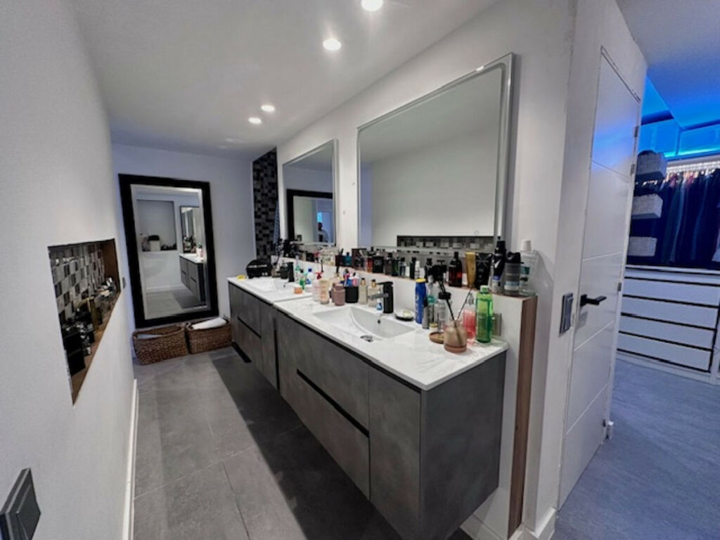 Ground Floor Apartment Estepona Málaga - image 31