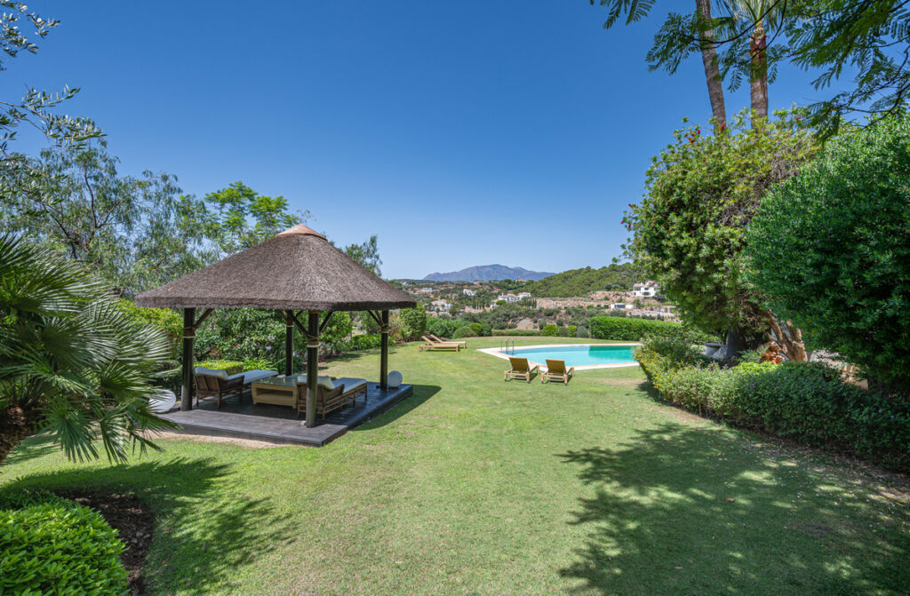 Detached Villa Benahavís Málaga - image 31