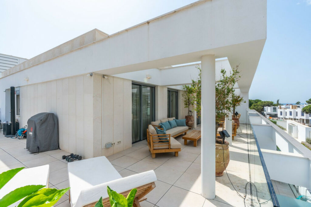 Penthouse Elviria Málaga - image 31