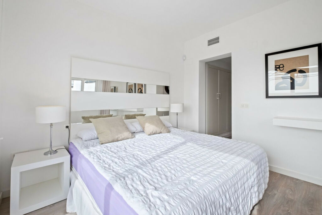 Middle Floor Apartment Benahavís Málaga - image 30