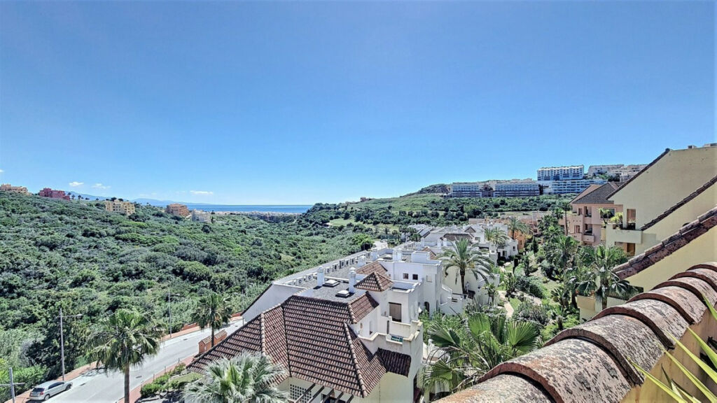 Penthouse Manilva Málaga - image 31