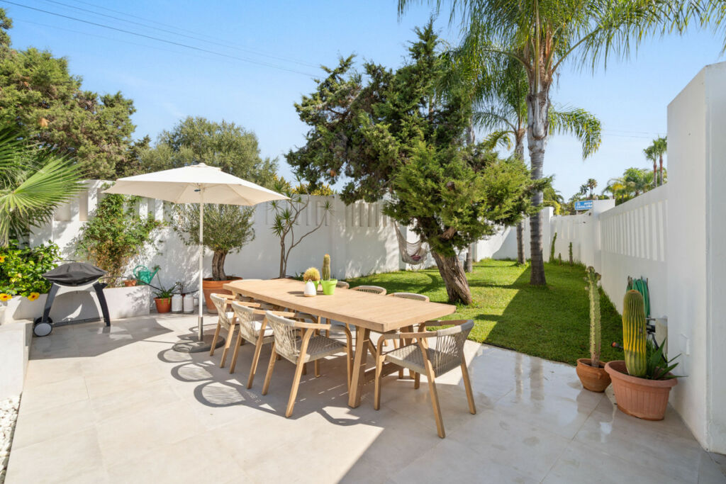 Detached Villa Marbesa Málaga - image 31