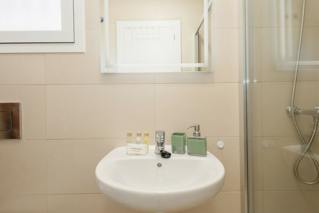 Middle Floor Apartment El Faro Málaga - image 31