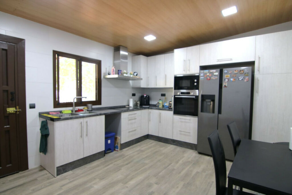 Detached Villa Pizarra Málaga - image 33