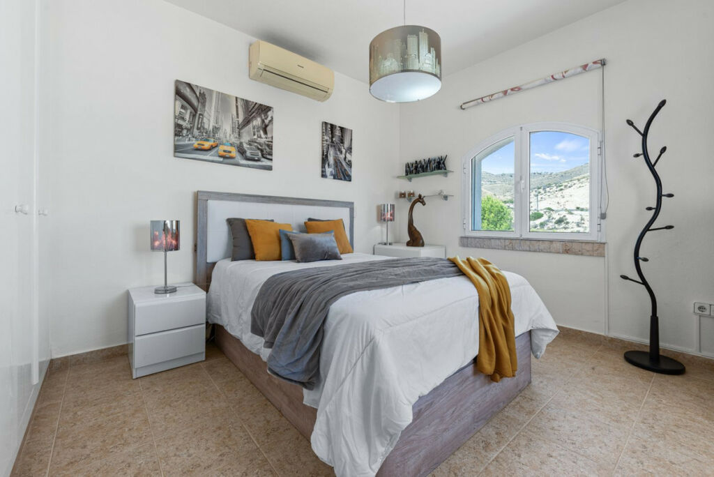 Detached Villa El Campello Alicante - image 31