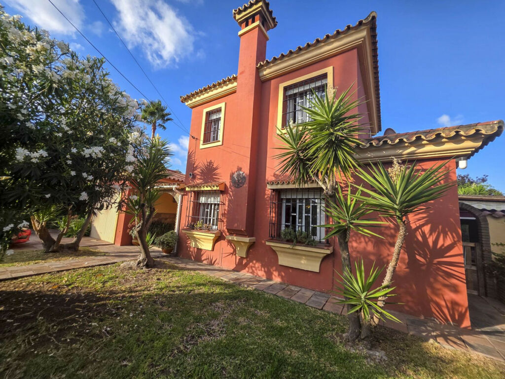 Detached Villa Guadacorte Cádiz - image 31
