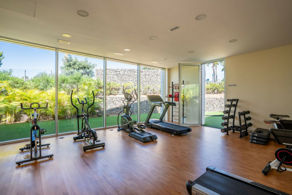 Ground Floor Apartment Estepona Málaga - image 31