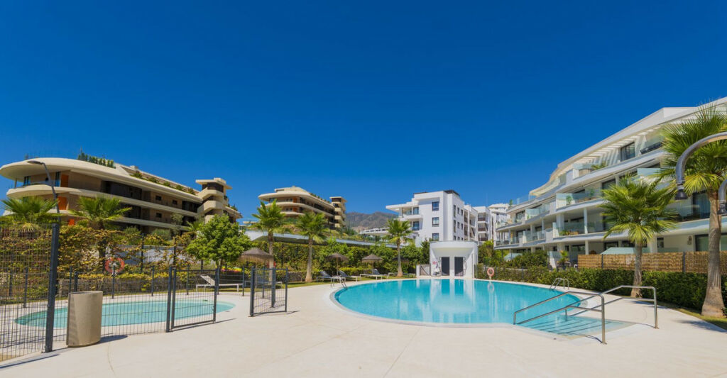 Penthouse Fuengirola Málaga - image 31