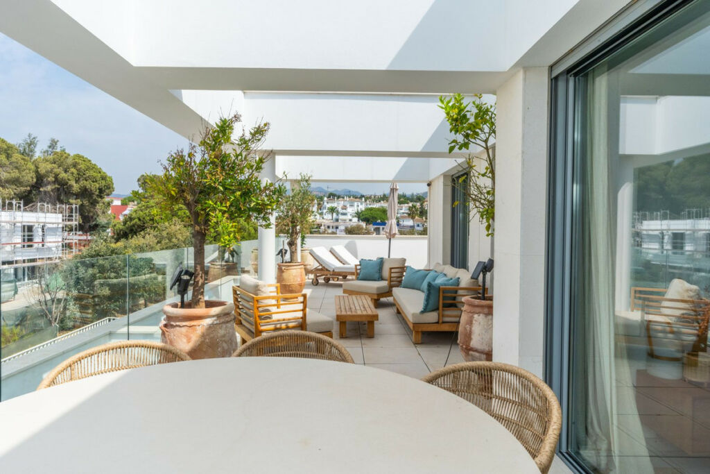 Penthouse Elviria Málaga - image 32