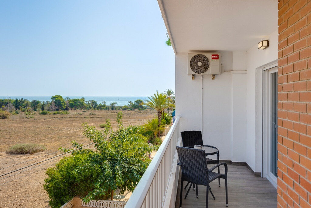 Middle Floor Apartment Punta Prima Alicante - image 32