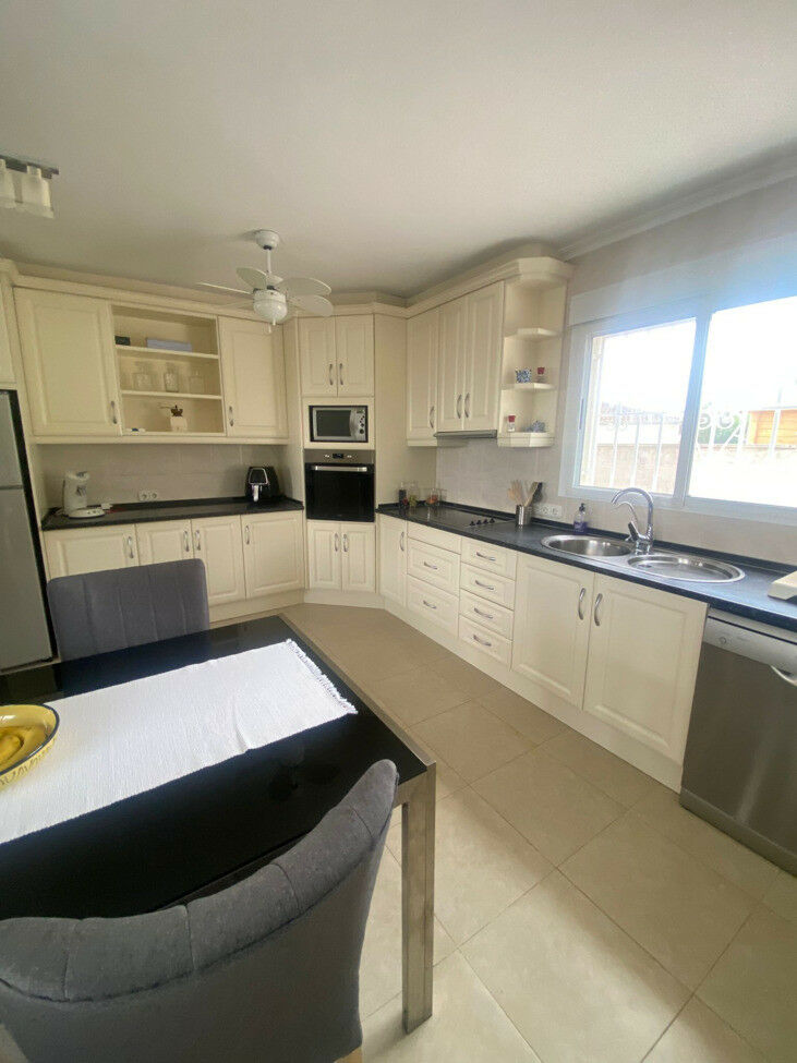 Detached Villa Algorfa Alicante - image 32