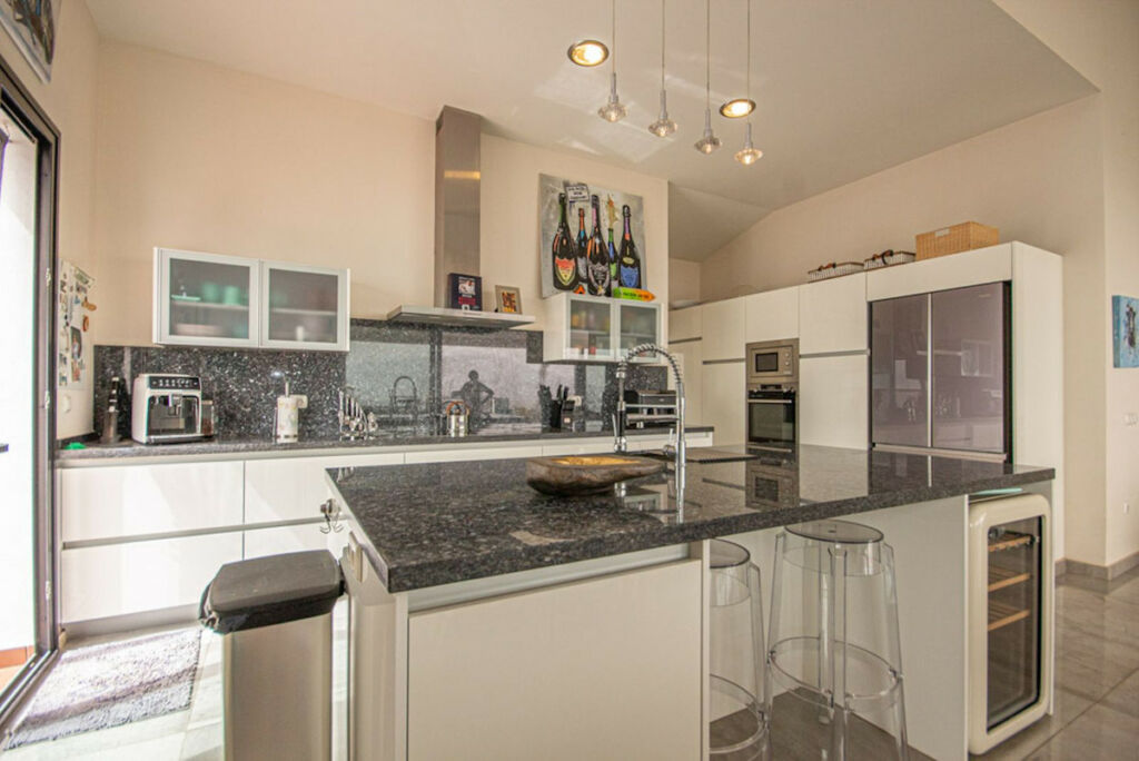 Detached Villa La Mairena Málaga - image 32