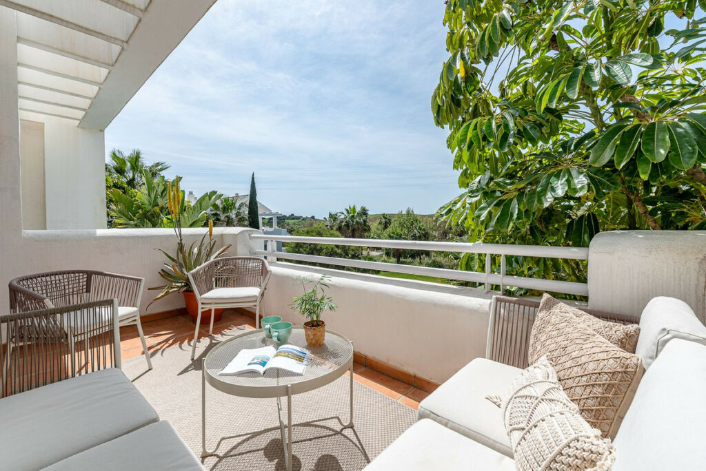 Middle Floor Apartment Casares Málaga - image 32