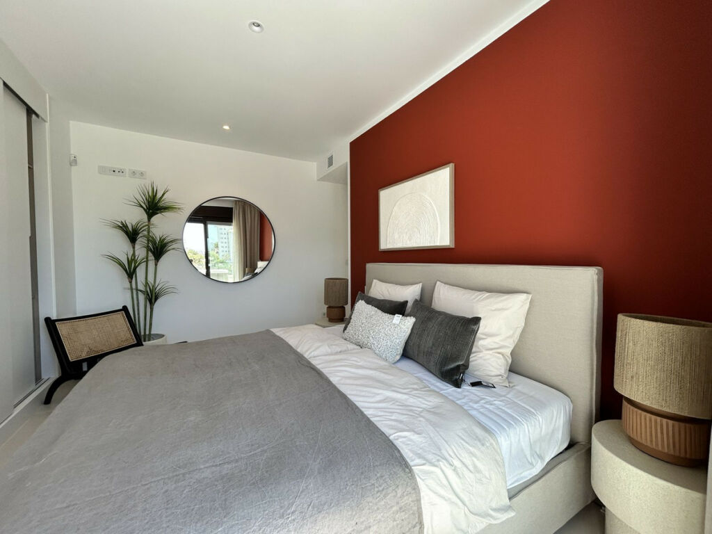 Penthouse Higueron Málaga - image 32