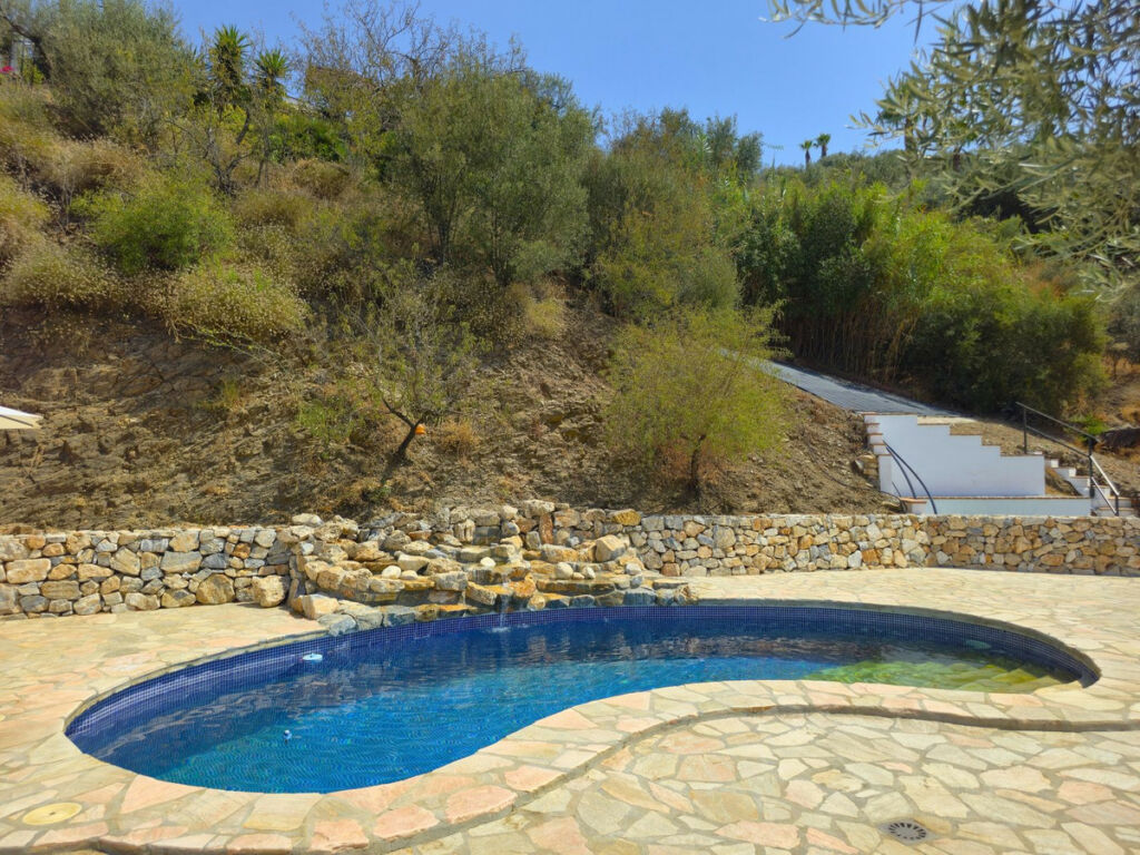 Detached Villa Arenas Málaga - image 32