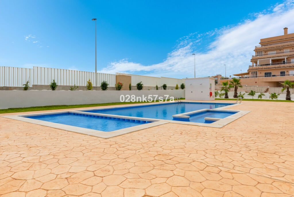 Middle Floor Apartment Orihuela Costa Alicante - image 32