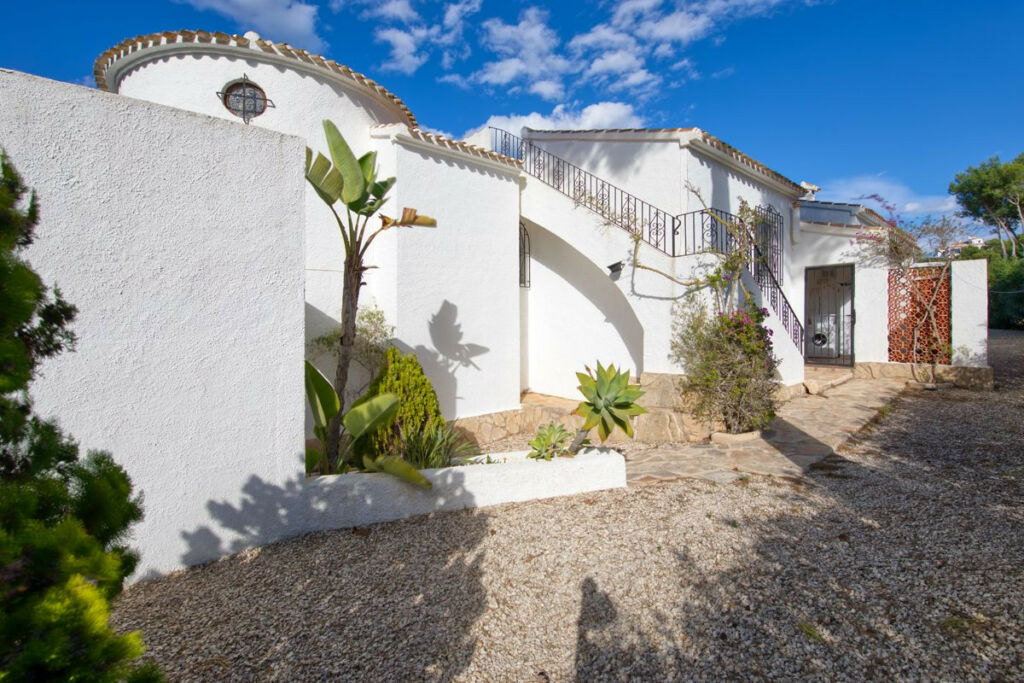 Detached Villa Javea Alicante - image 32