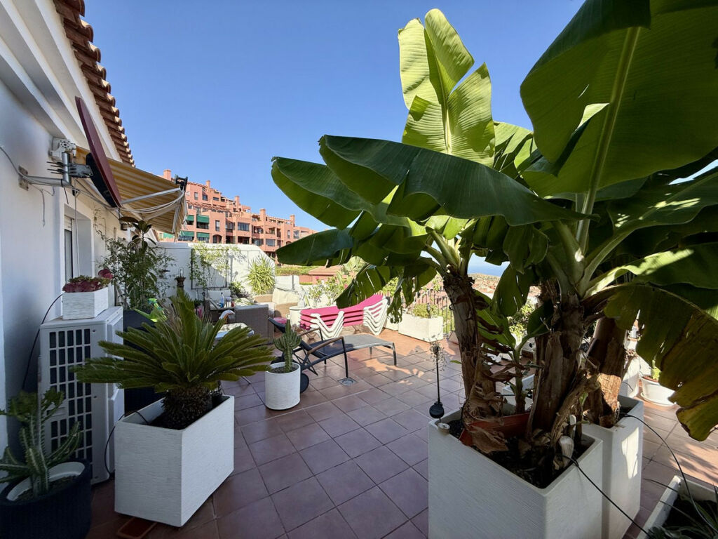 Penthouse Calahonda Málaga - image 32
