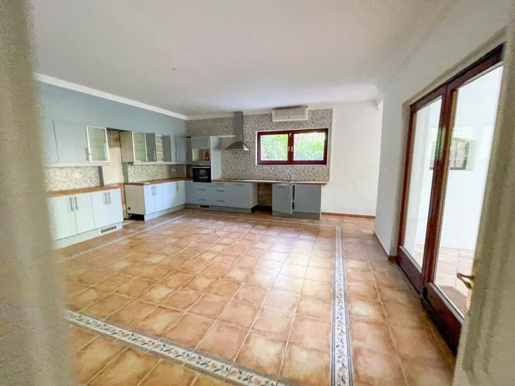 Detached Villa Sotogrande Cádiz - image 32