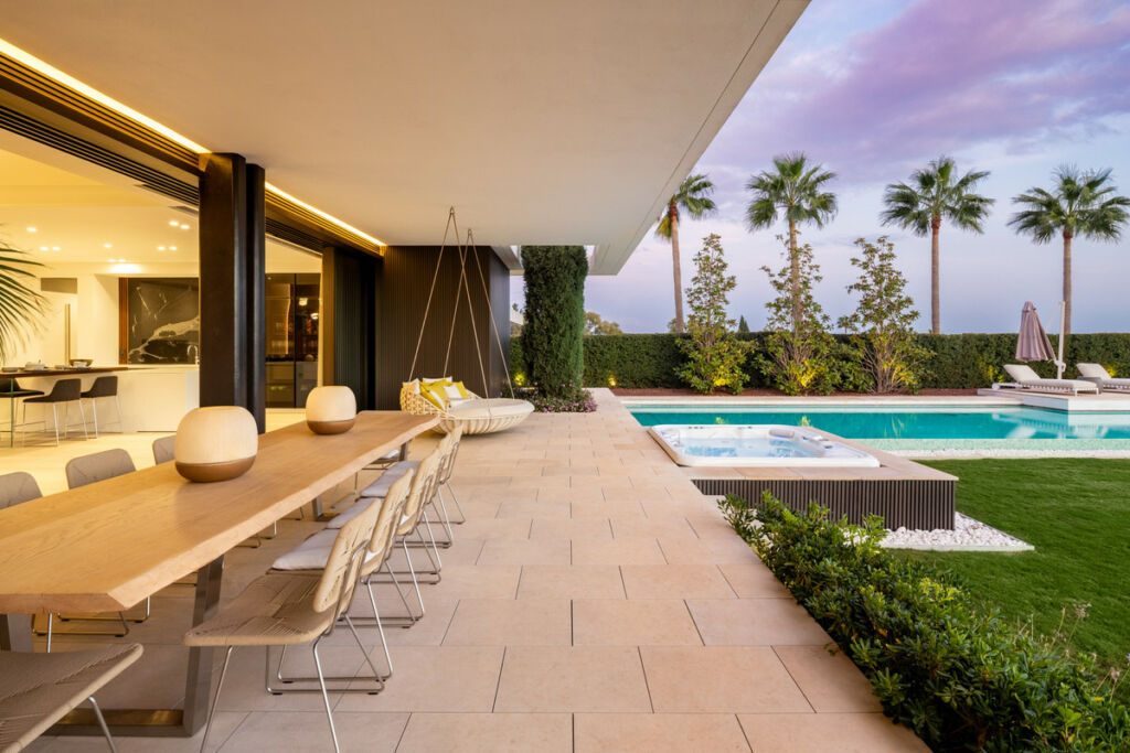Detached Villa La Quinta Málaga - image 32