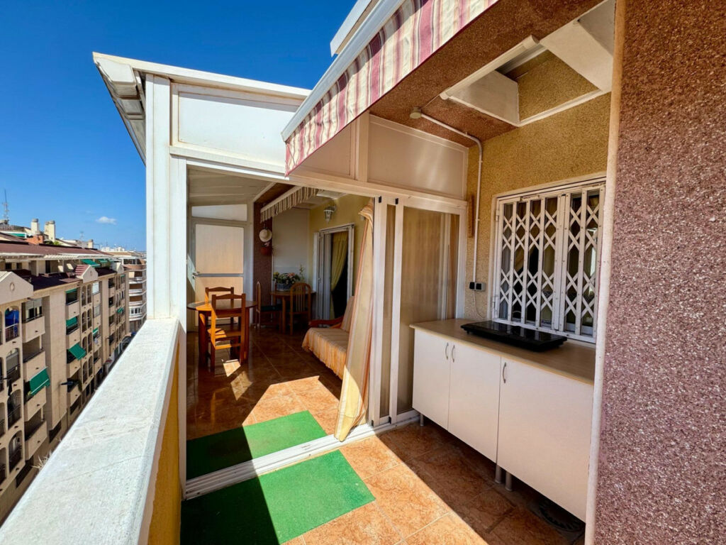 Penthouse Torrevieja Alicante - image 32