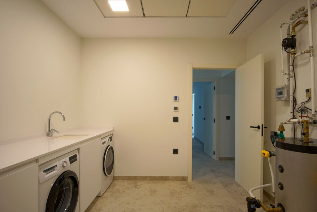Detached Villa Benissa Alicante - image 32