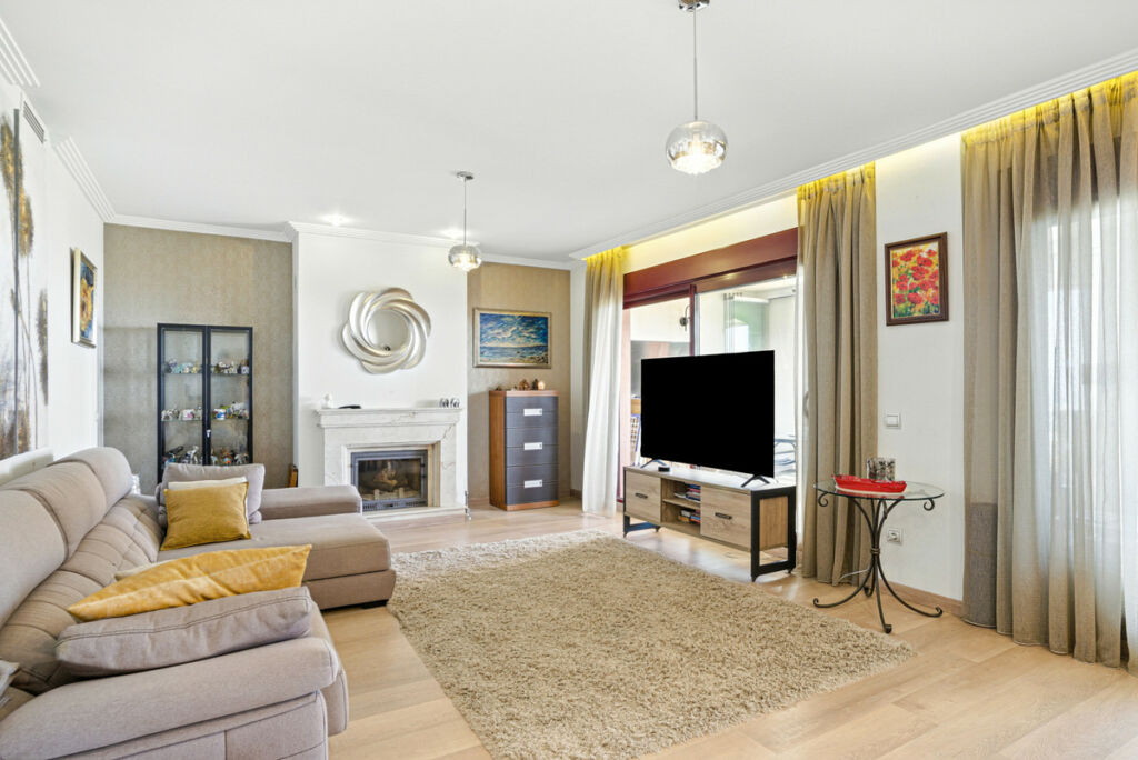Townhouse Benahavís Málaga - image 32