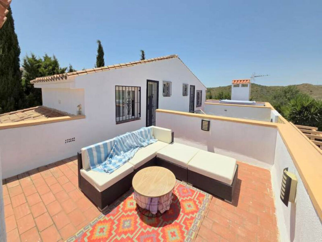 Detached Villa Manilva Málaga - image 33