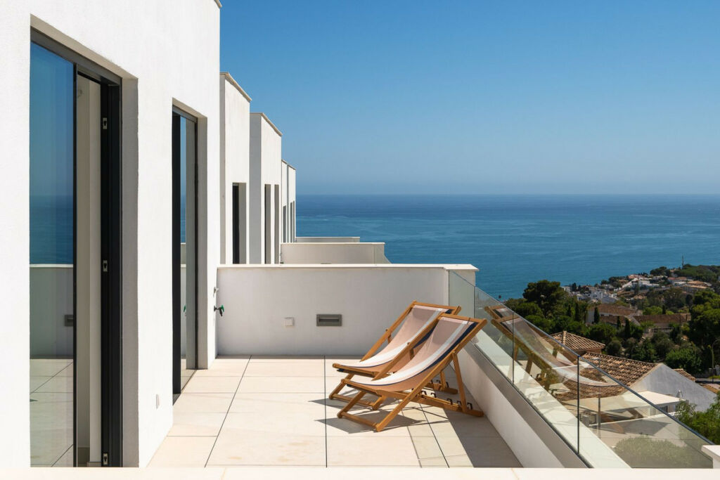 Detached Villa Benalmadena Pueblo Málaga - image 30