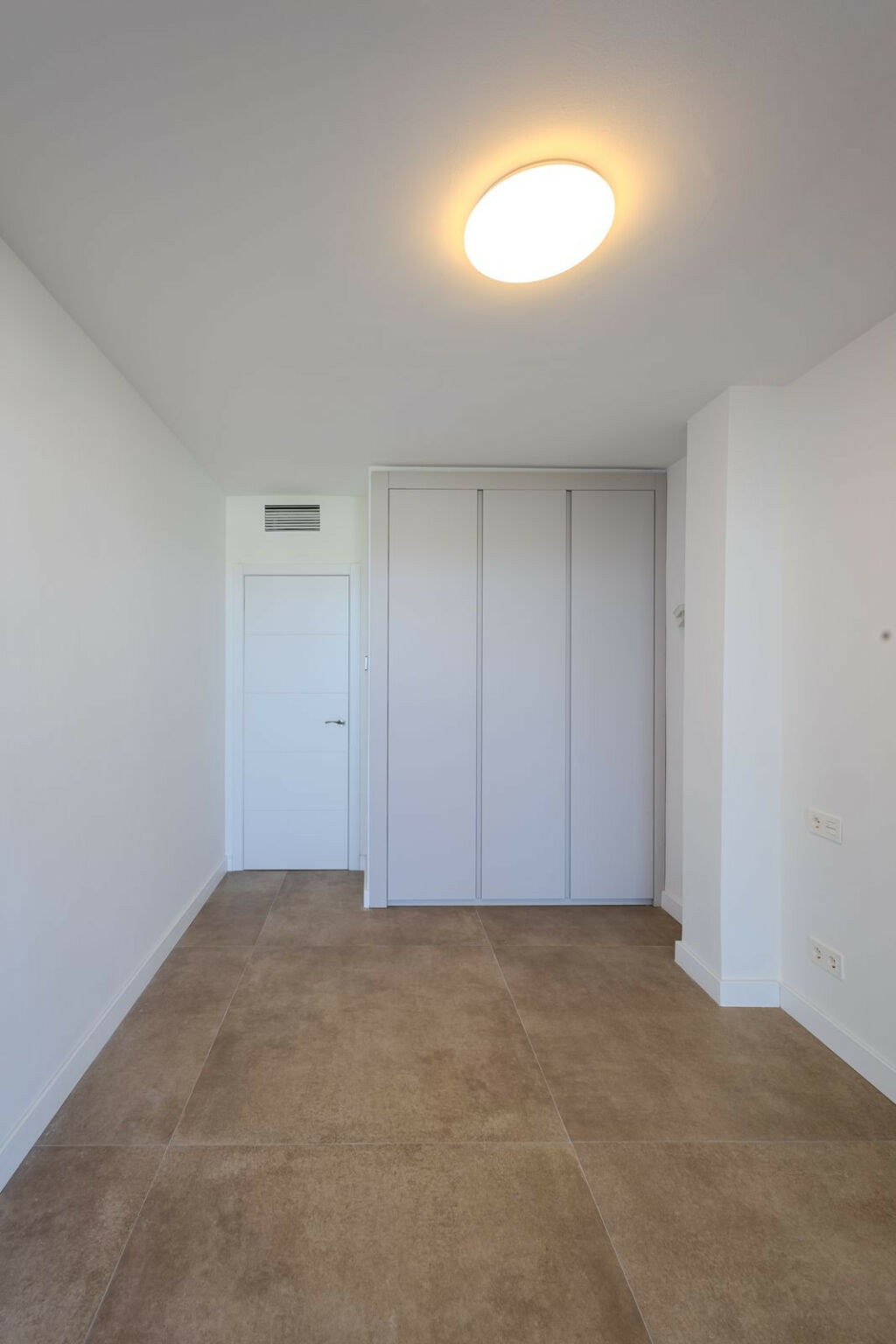 Middle Floor Apartment Nueva Andalucía Málaga - image 33