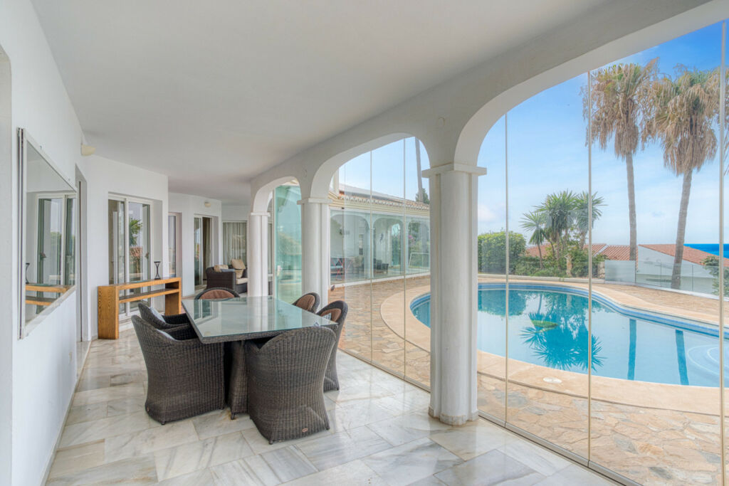 Detached Villa El Chaparral Málaga - image 5