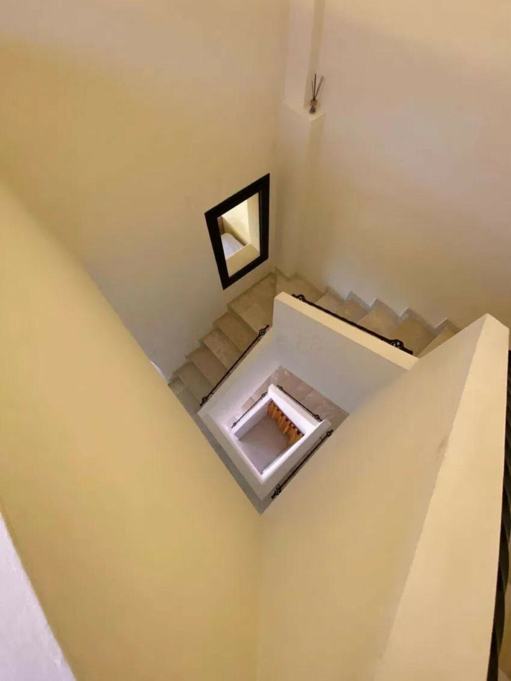 Penthouse Duplex Selwo Málaga - image 33