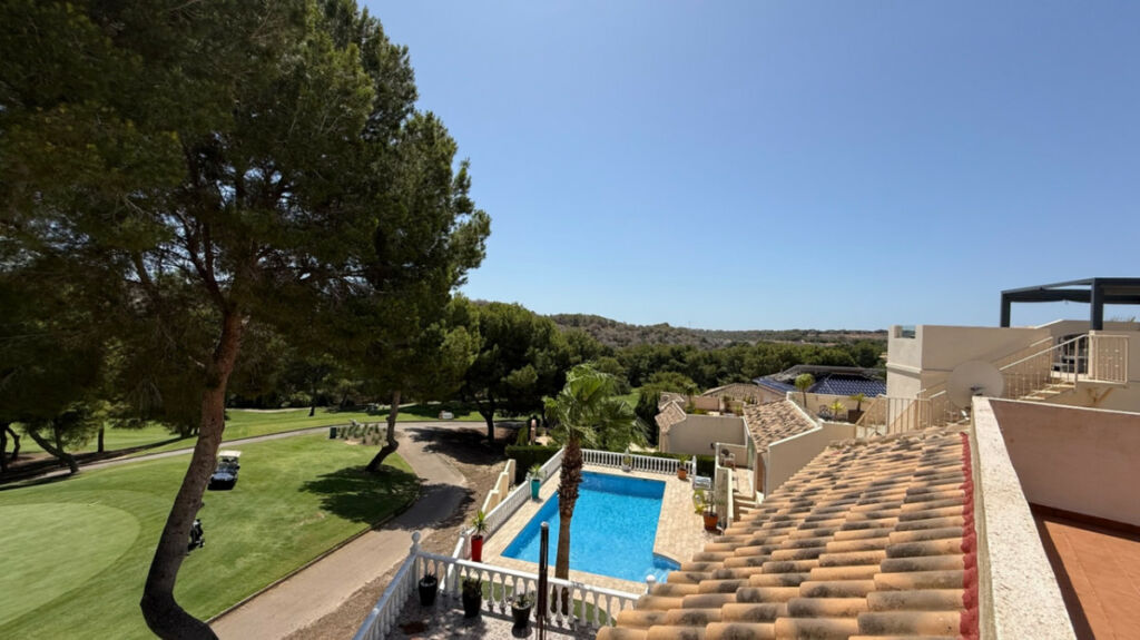 Detached Villa Las Ramblas Golf Alicante - image 33
