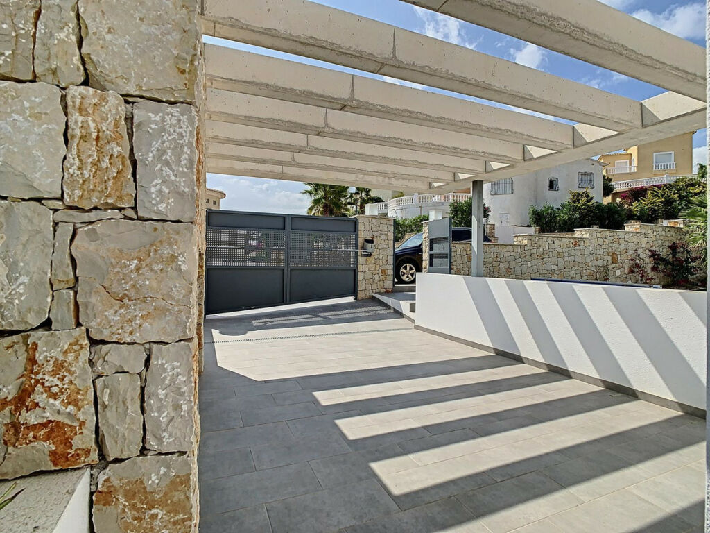 Detached Villa Benitachell Alicante - image 15