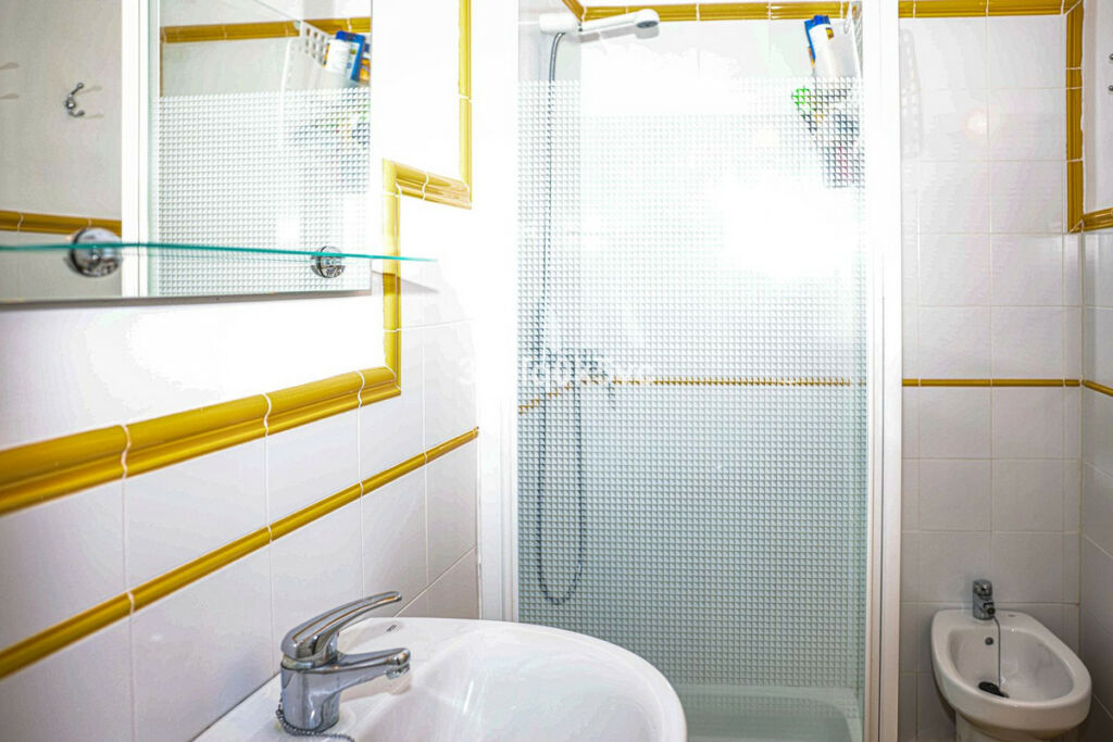 Top Floor Apartment Benahavís Málaga - image 33