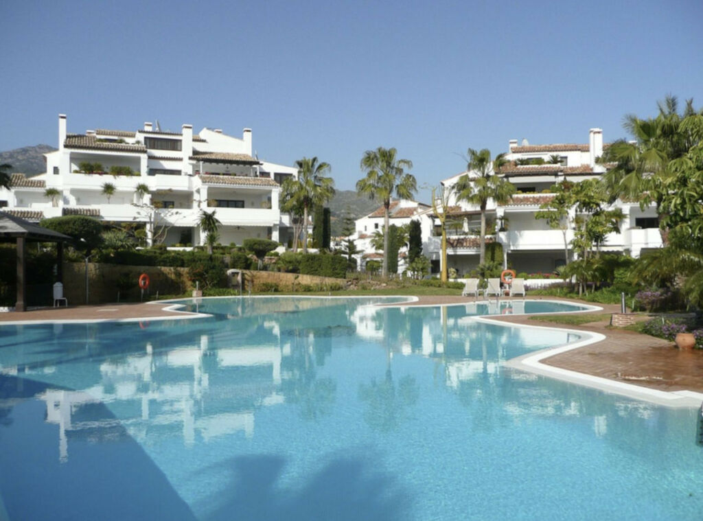 Middle Floor Apartment The Golden Mile Málaga - image 33