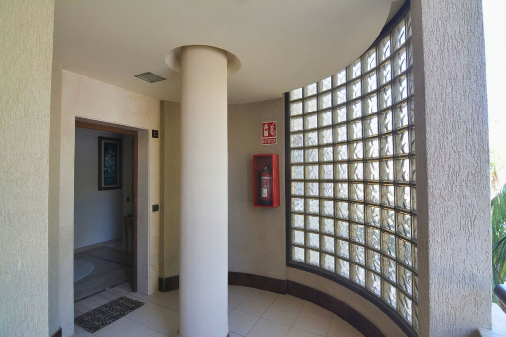 Middle Floor Apartment Fuengirola Málaga - image 33